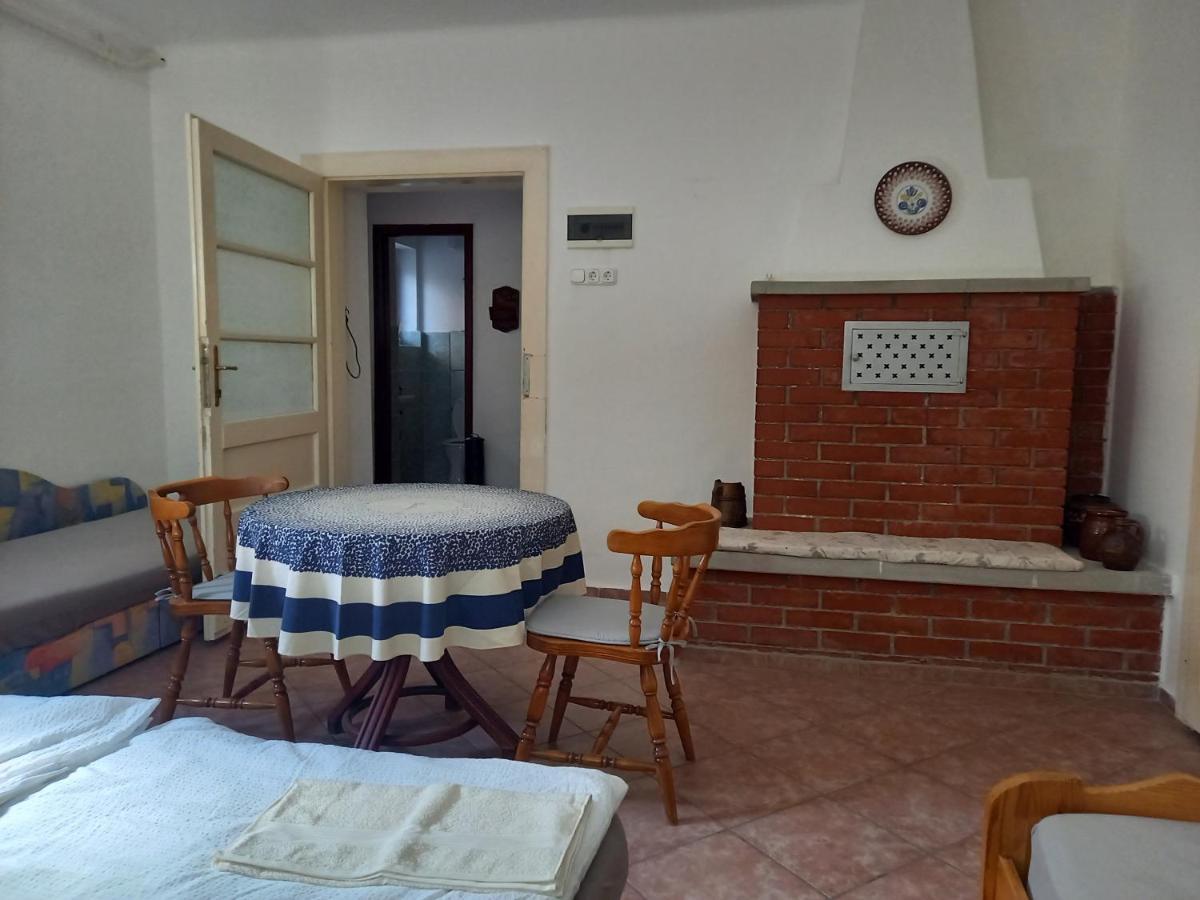 Flamingo Apartman Sopron Dış mekan fotoğraf