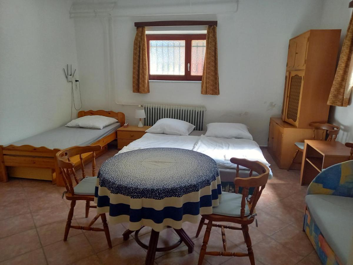 Flamingo Apartman Sopron Dış mekan fotoğraf
